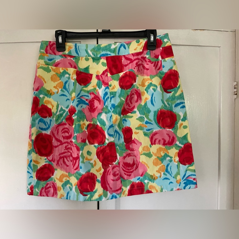 Talbots floral mini skirt  🌹  🌸 🌺
